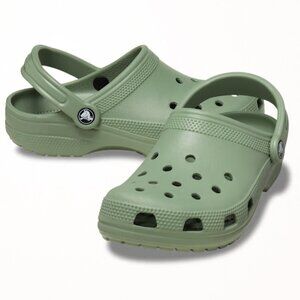 Crocs Classic Clogs for kids in Light Green